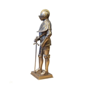 Статуэтка рыцаря с мечом WU70475A4